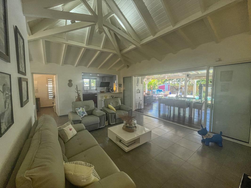 17.Location villa piscine Saint François Guadeloupe_Salon